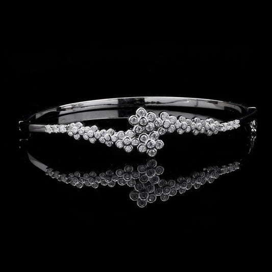 Flower Moissanite Bracelet