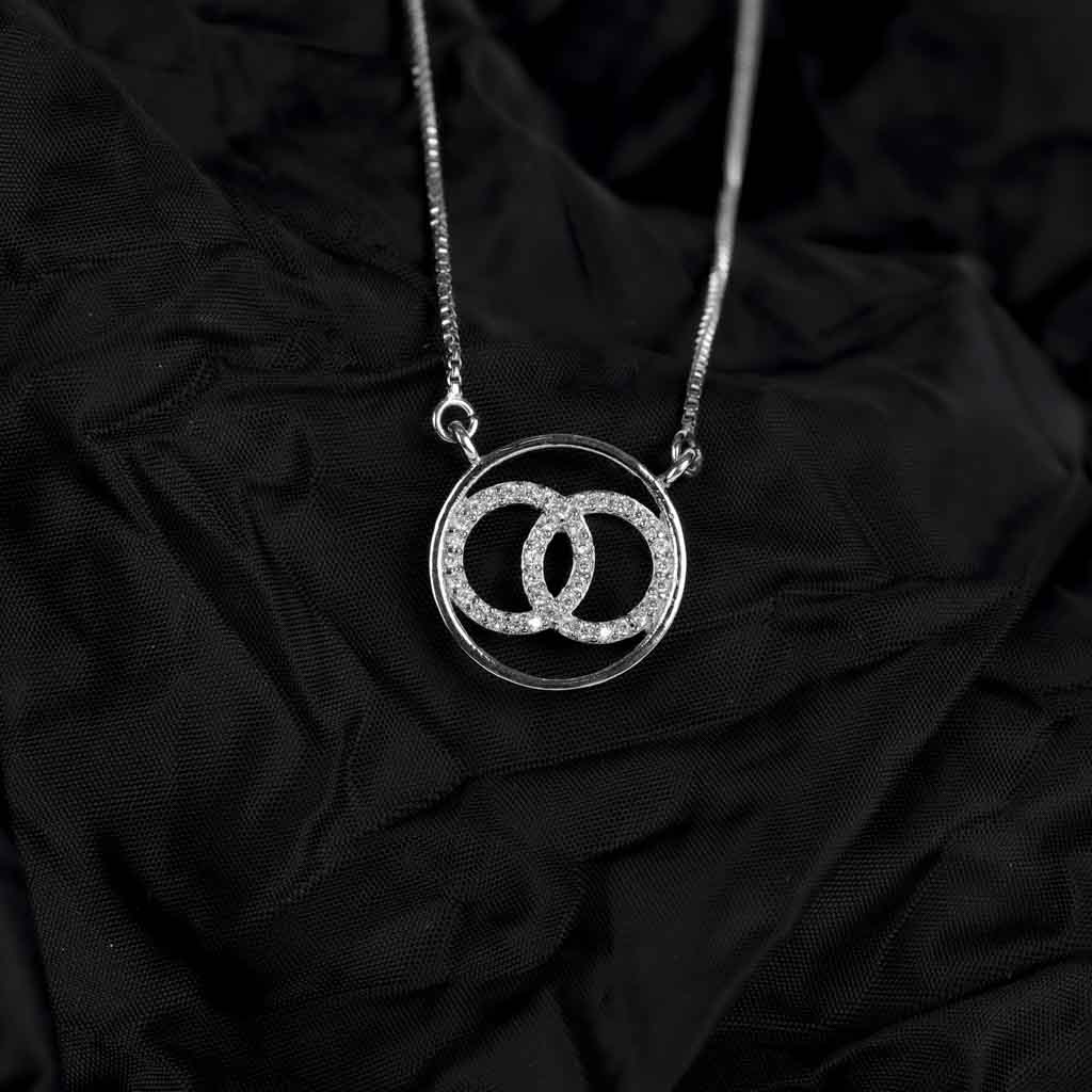 Round Loop Pendant