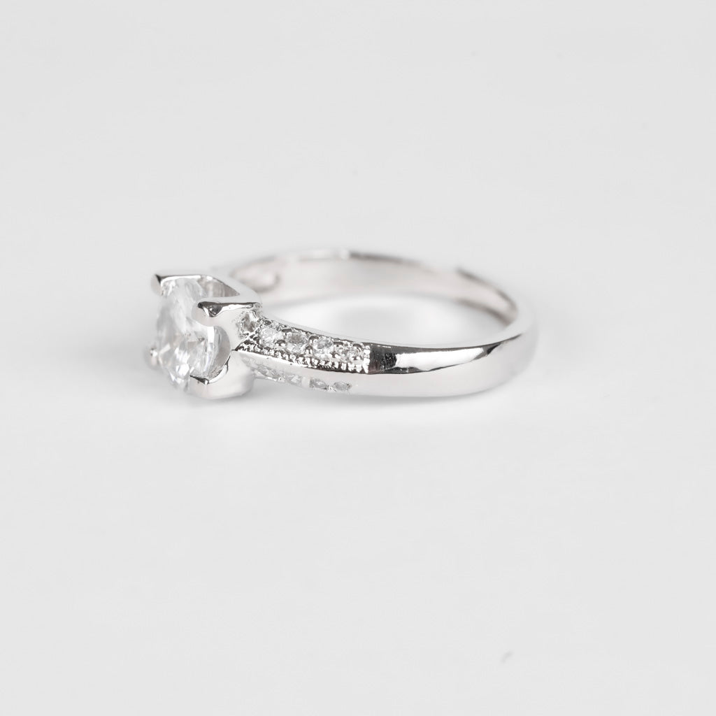 Solitaire Grace Ring