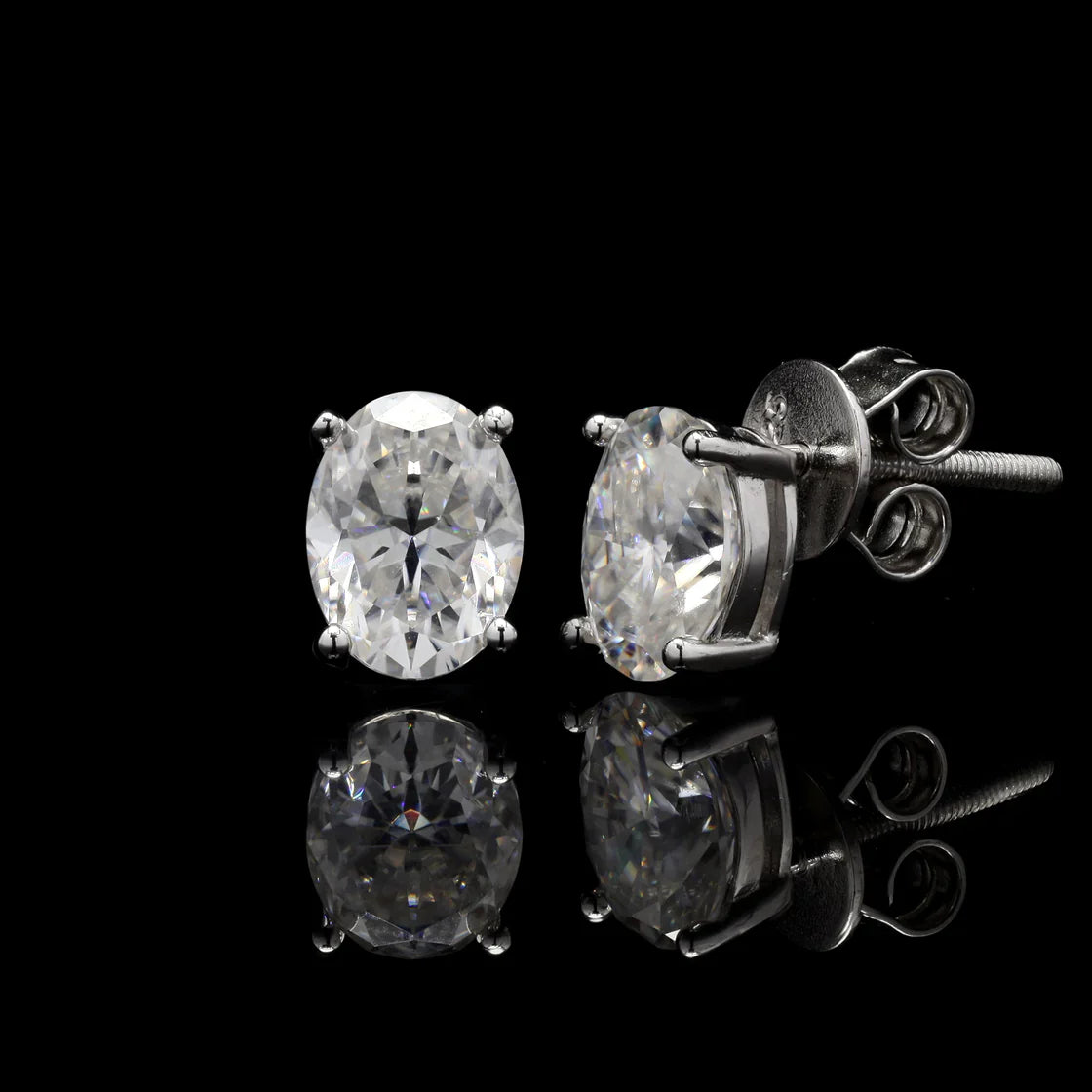 Oval Cut Moissanite Studs