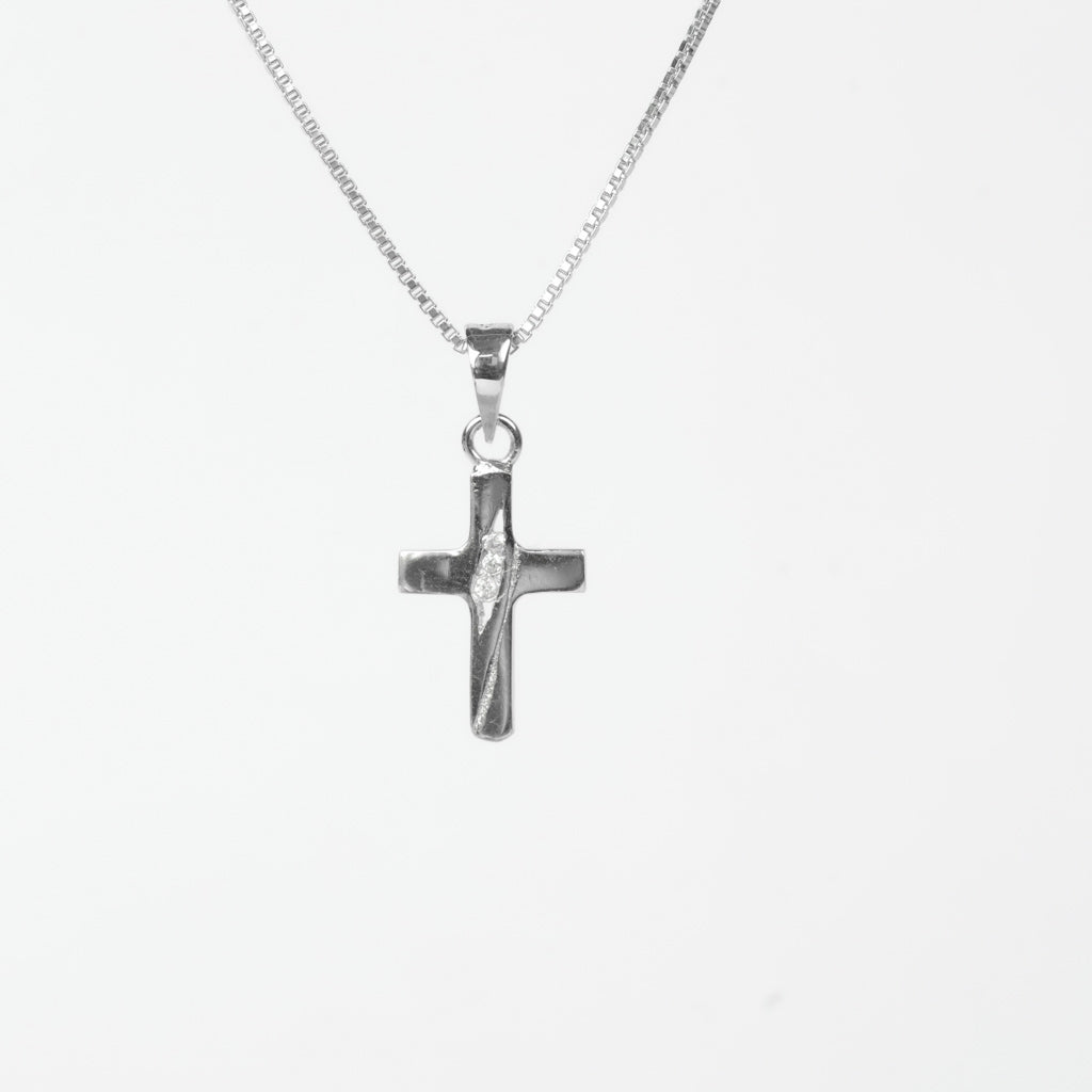 Minimal Cross Pendant