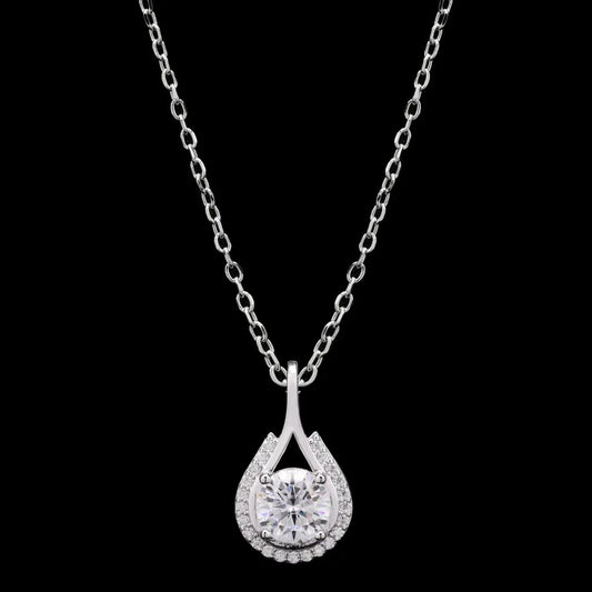 Elegant Moissanite Pendant